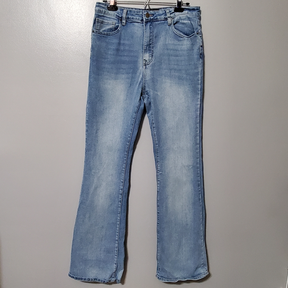 Fashion Nova Flare Jeans Medium Wash High Rise Junior's Size 15